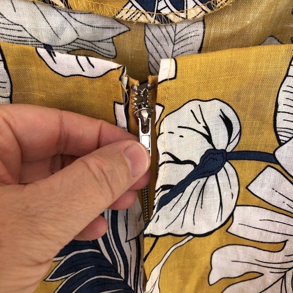 L’ATISTE Tropical Palm Crop Tank Top Spaghetti Strap Yellow White Women’s Small‎ - Picture 7 of 11